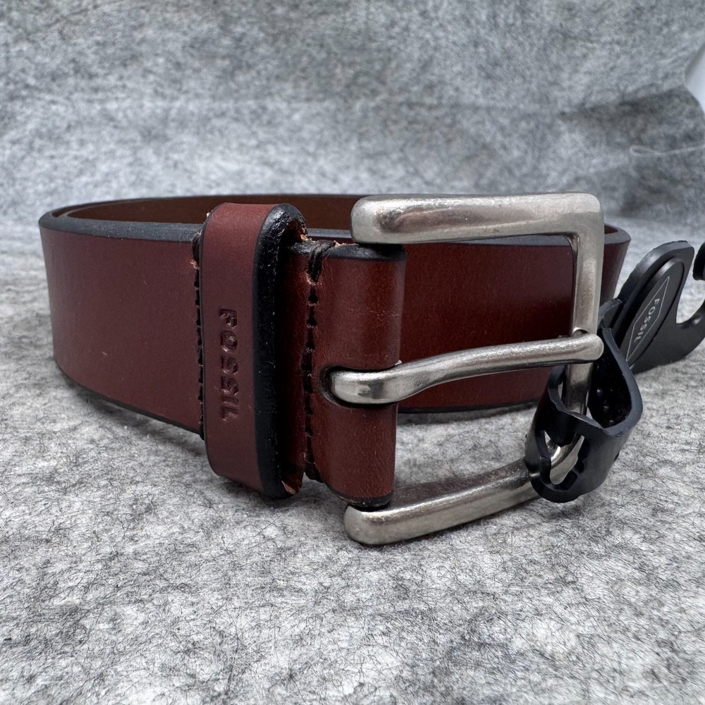 NWT Fossil Joe Leather Belt Mens Size 32 Casual Jean Every Day Brown